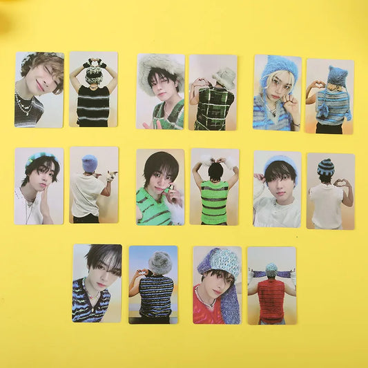 KPOP Stray Kids Photocards set– HYUNJIN, FELIX & More