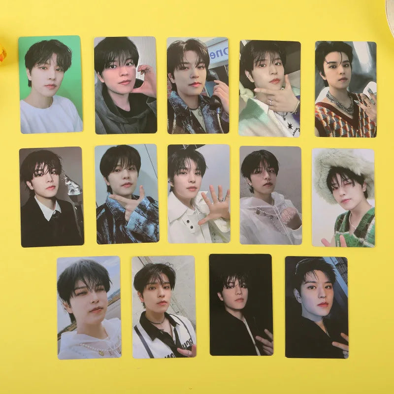 KPOP Stray Kids Photocards set– HYUNJIN, FELIX & More